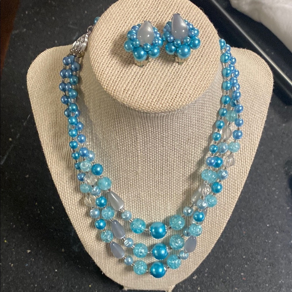 50s Elegant Blue Beaded Necklace and Earring Set